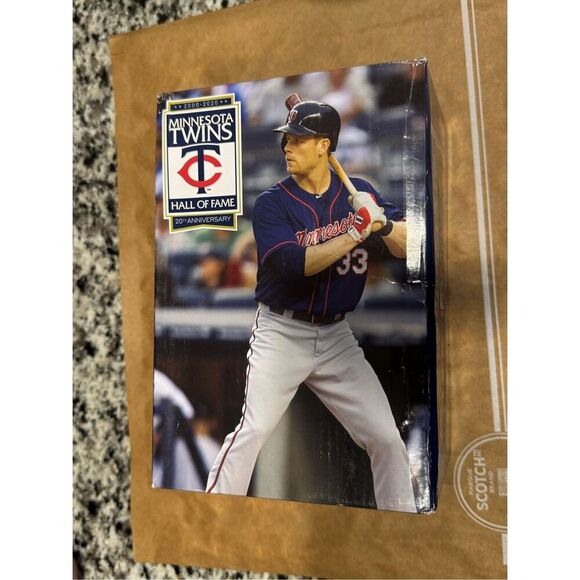 Justin Morneau 2020 Bobblehead Twins Hall of Fame - Picture 2 of 12